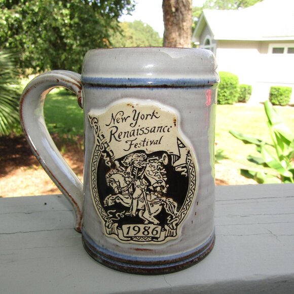 Rare Vintage 1986 NY New York Renaissance Festival Collectible Pottery Mug - Picture 2 of 7